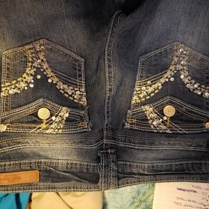 Wallflower Jean's size 11